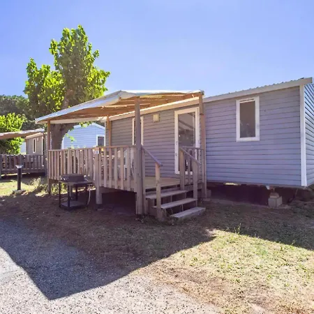 Mobil-home De Laura Et Angélique Au 